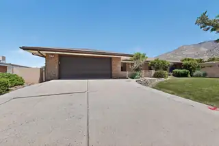 12925 Eagle Dancer Trail NE 
