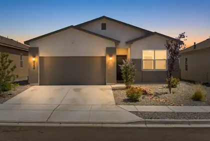 1425 Vista Grande Loop NE, Rio Rancho