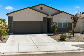1425 Vista Grande Loop NE 