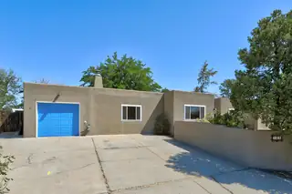 911 Palmas Altas Drive SE 