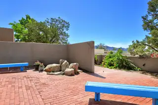 911 Palmas Altas Drive SE 