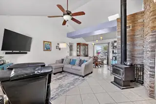 4 Starlight Acres Drive 