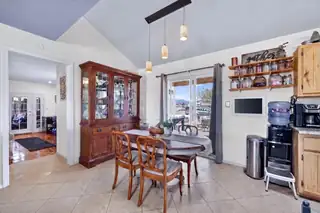 4 Starlight Acres Drive 