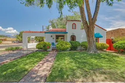 344 Amherst Drive NE, Albuquerque