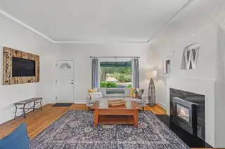 344 Amherst Drive NE 