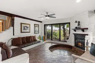416 Camino Arco Iris 