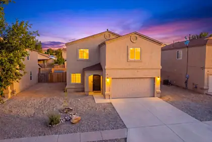 727 Avanti Street SW, Albuquerque