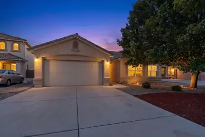 900 Copperhead Court NE, Albuquerque