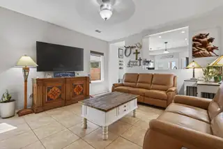 952 Waterfall Drive NE 