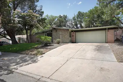 11501 Golden Gate Avenue NE, Albuquerque