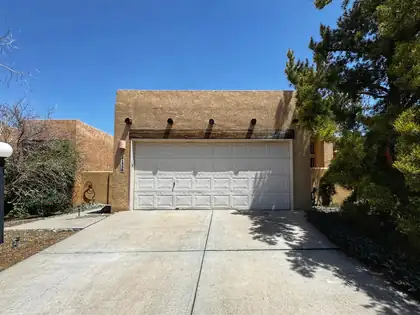 2135 Coyote Willow Avenue NE, Albuquerque