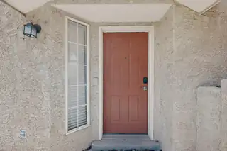 3081 La Mirage Court SE 