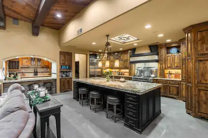 10040 Los Cansados Road NW, Albuquerque 
