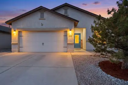 1818 Buckskin Loop NE, Rio Rancho