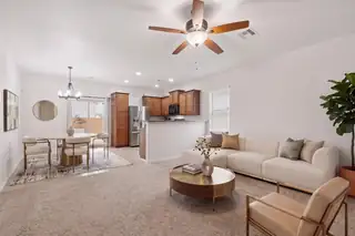 1818 Buckskin Loop NE 