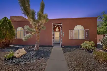 7728 Redwood Drive NW, Albuquerque