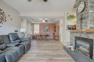 7212 Spruce Mountain Loop NE 