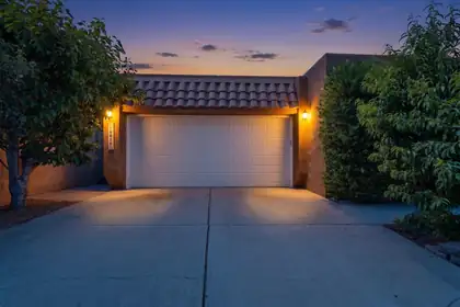 10020 Irbid Road NE, Albuquerque