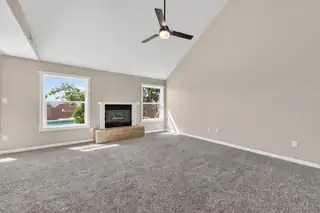 816 Acapulco Road NE 