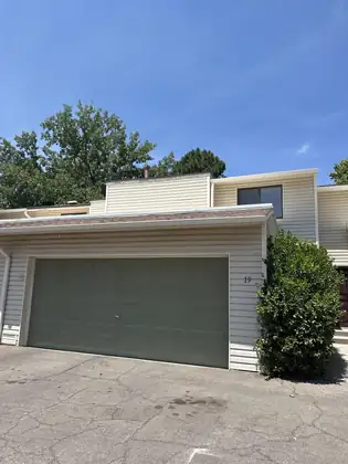 19 Lakeshore Drive NE, Albuquerque