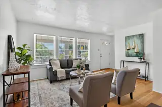 225 Morningside Drive NE 