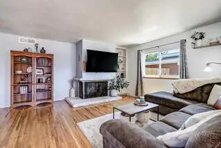 10424 Princess Jeanne Avenue NE 
