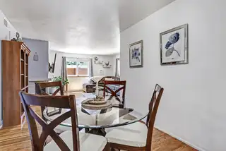 10424 Princess Jeanne Avenue NE 