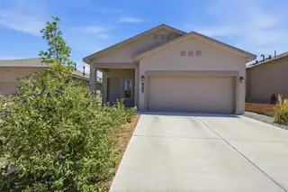 10728 Sabino Lp Loop SW 
