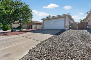 935 Peacock Drive SW 
