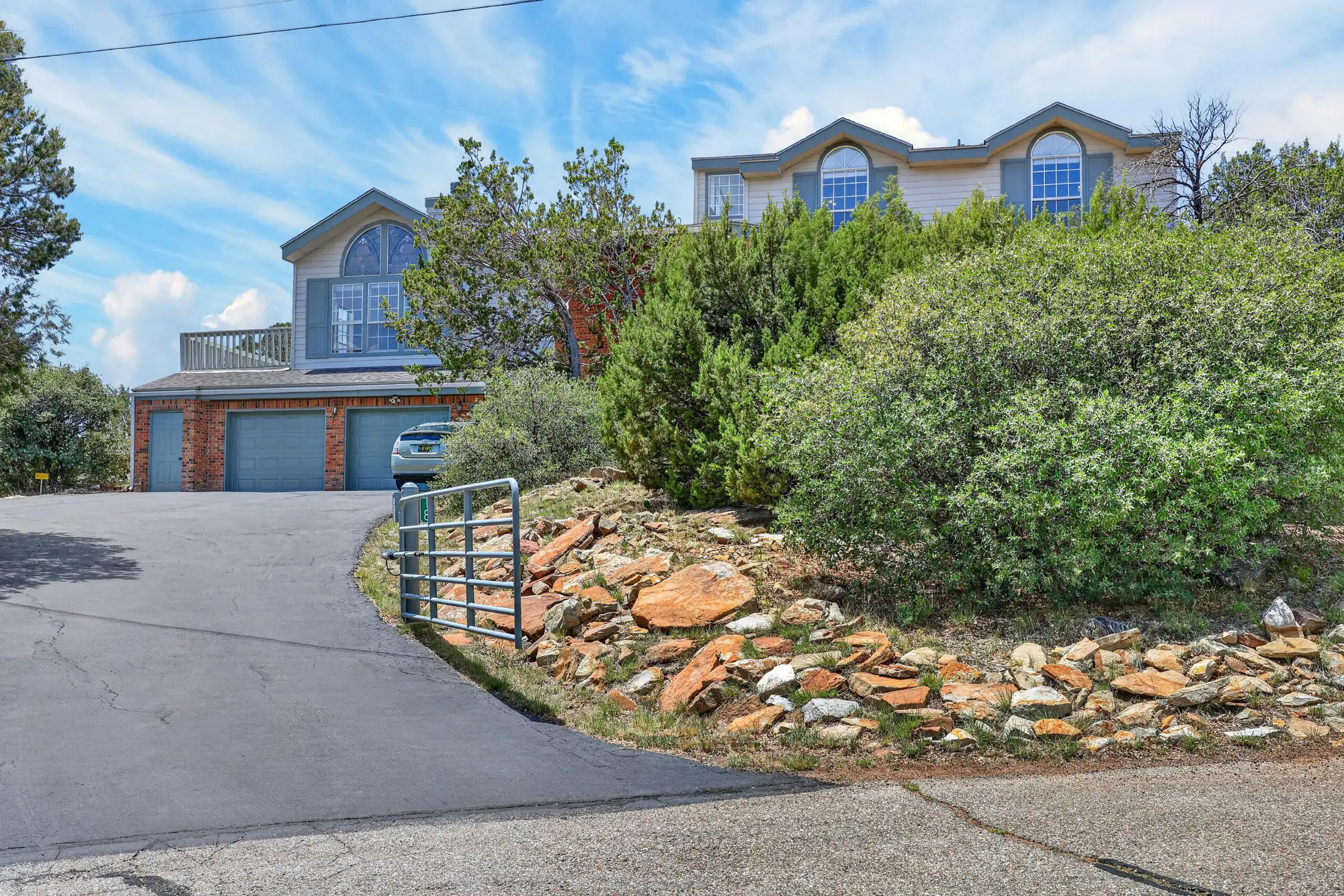 18 Boulder Lane