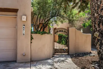 6416 Sage Point Court NE, Albuquerque