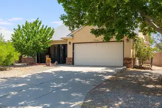 7541 Mackenzie Drive NE 