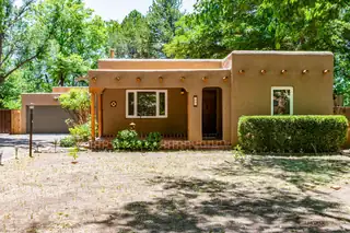 298 Placitas Road NW 