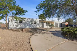 514 Villa Verde Drive SE 