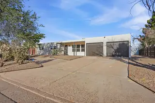 514 Villa Verde Drive SE 