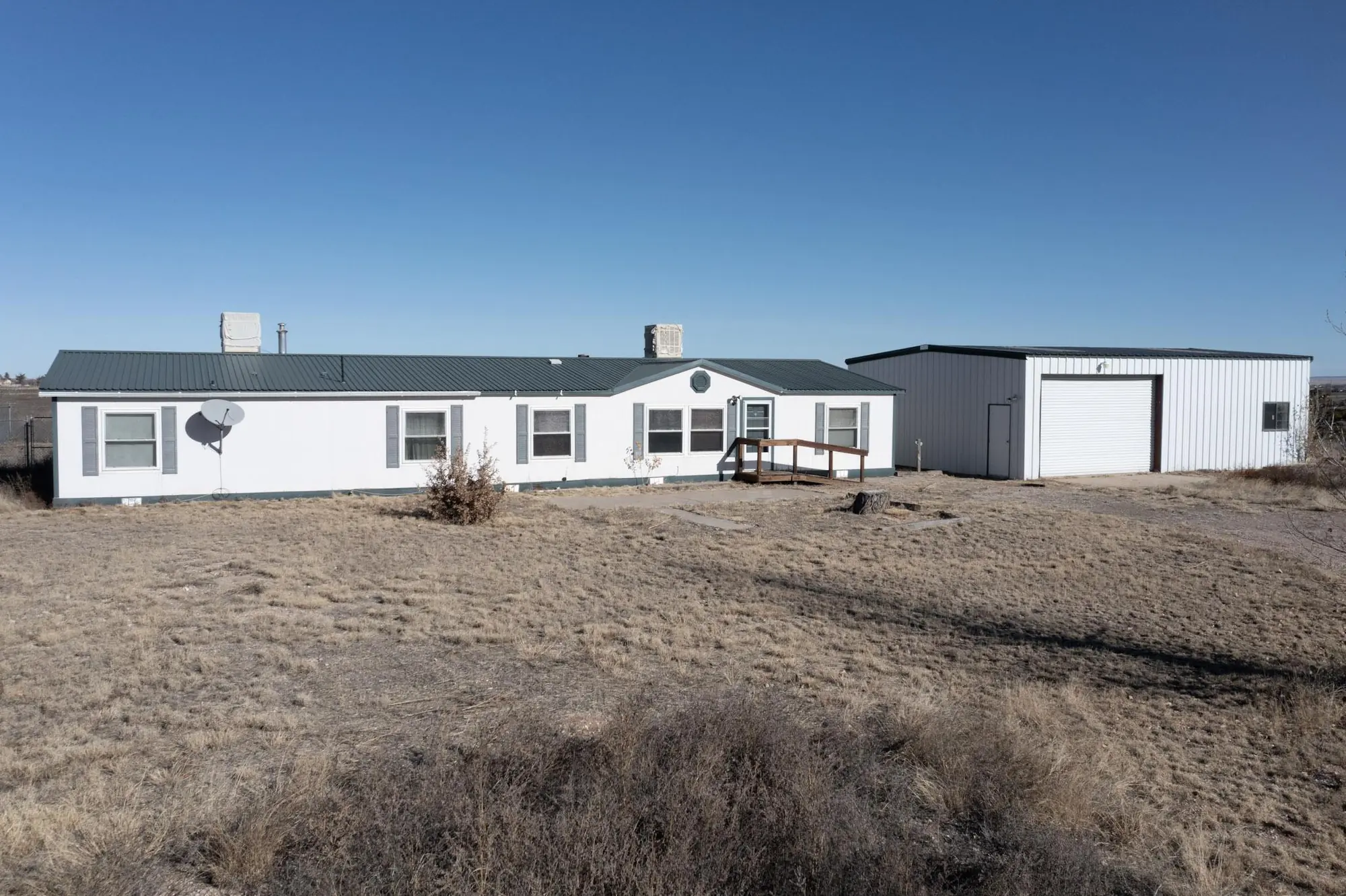83 Marshall W Road