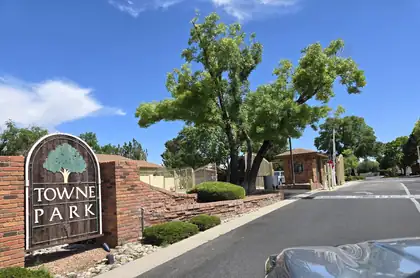 10700 Griffith Park Drive NE, Albuquerque
