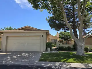 10700 Griffith Park Drive NE 