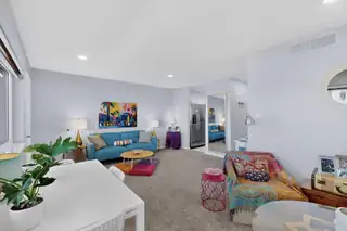4200 Montgomery Boulevard NE 315 