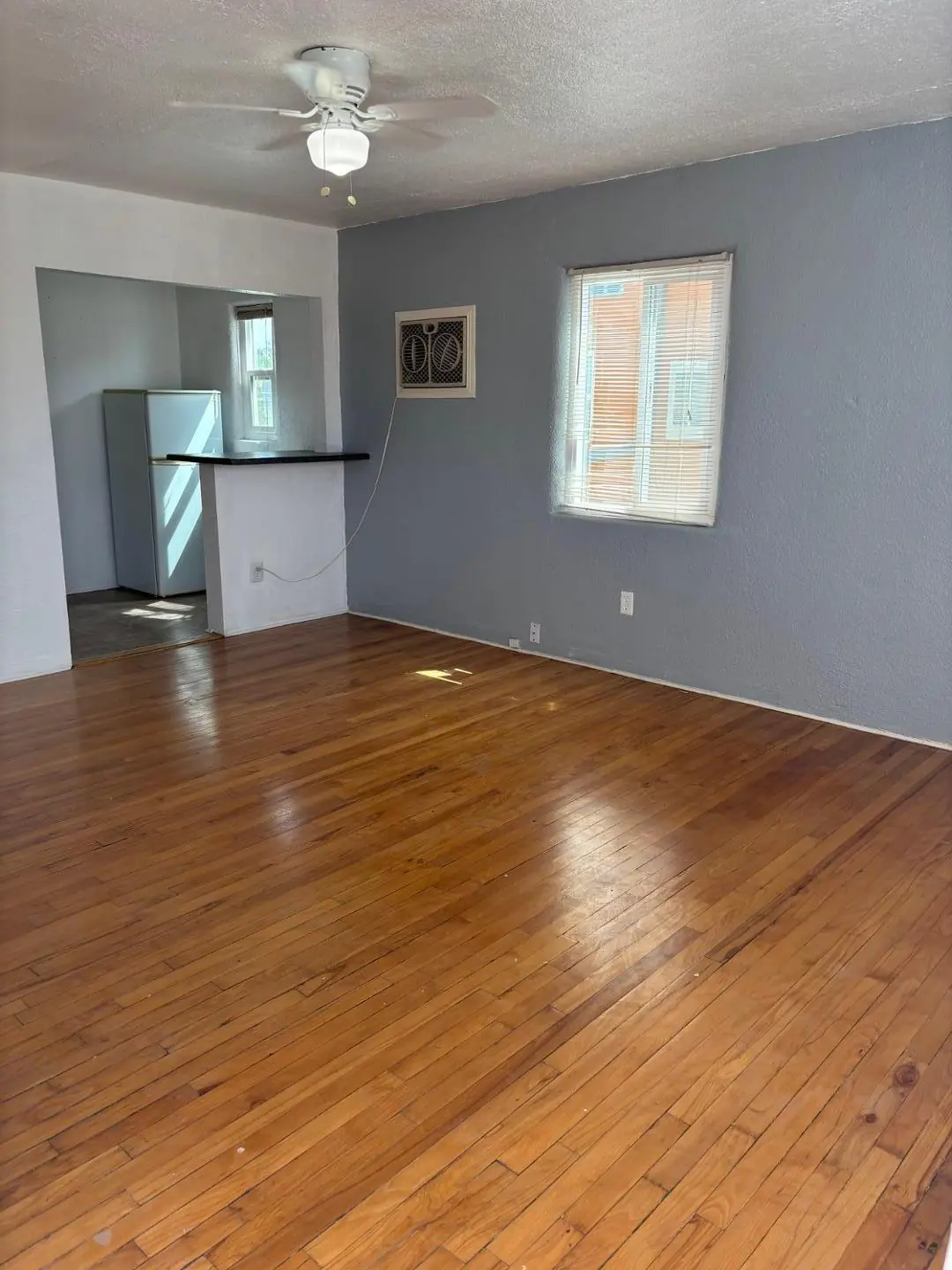 543 Cedar Street SE 8