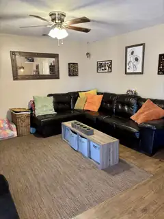 615 Stallion Road SE 