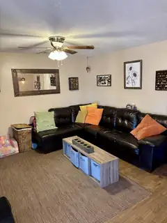615 Stallion Road SE 