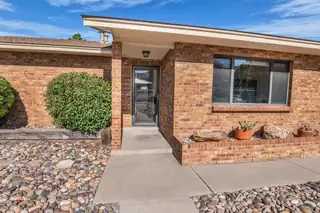 1505 Willys Knight Drive NE 