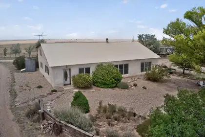 10 E Lupe Road, Mountainair 