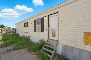 33 Tres Hermanos Road 
