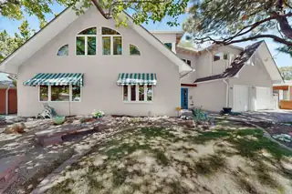 1400 Solano Drive NE 