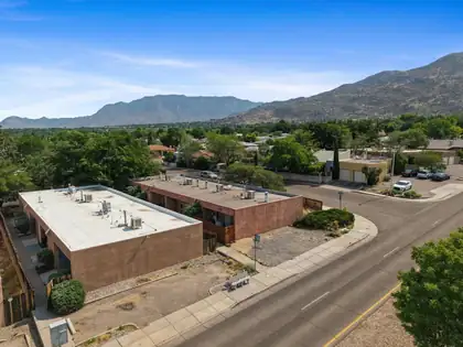 12129 Menaul Boulevard NE, Albuquerque 