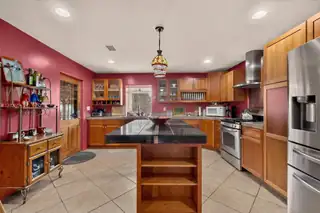 5 Francisco Road NE 