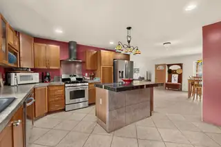 5 Francisco Road NE 