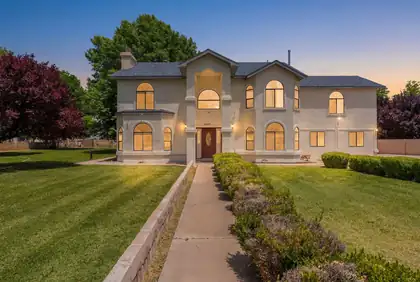 2747 Merz Road SW, Albuquerque